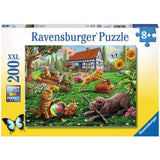 Ravensburger: Playing in the Yard (200pc Jigsaw) Board Game