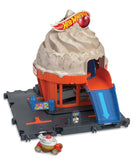 Hot Wheels: City Track Set - Ice Cream Shop