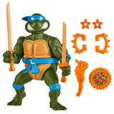 TMNT: Leonardo with Storage Shell - Classic Figure