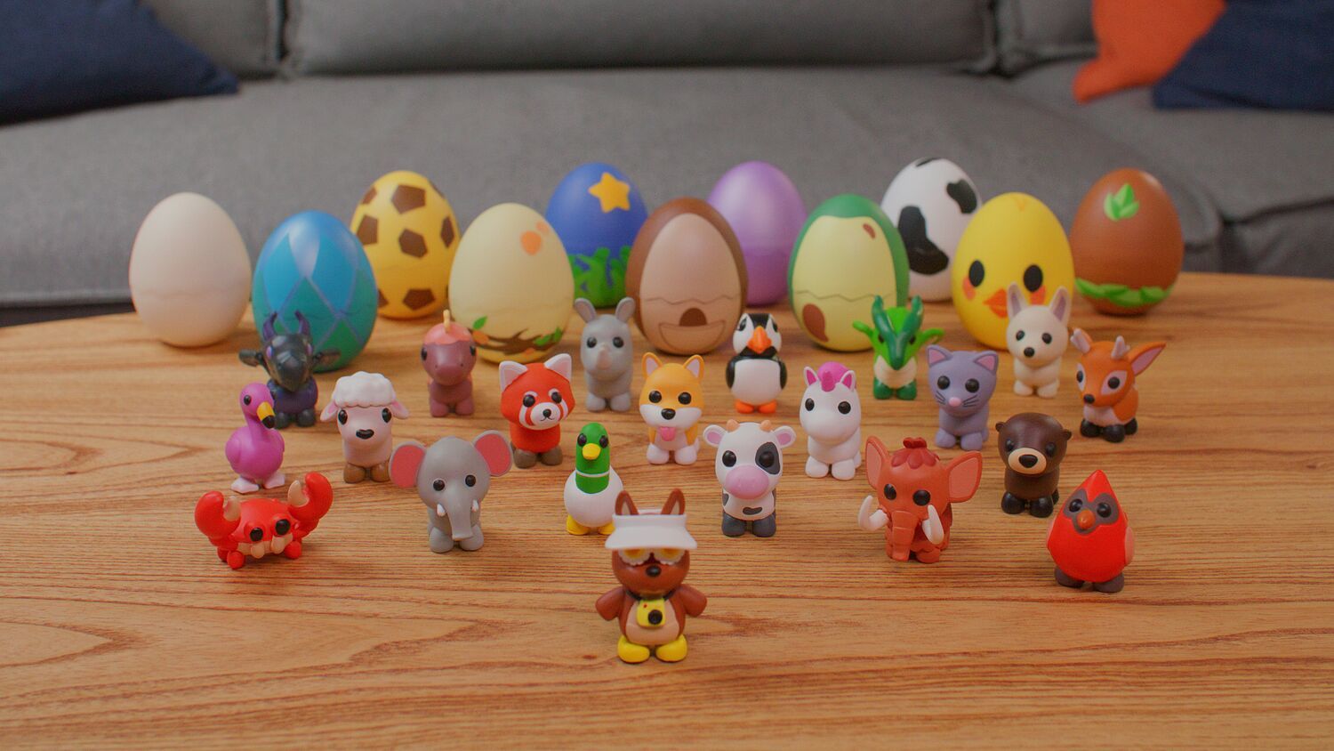 Adopt Me! Mystery Pets Series 2 Blind Egg Figure