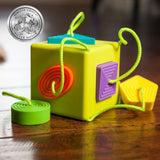 Fat Brain Toys: Oombee Cube